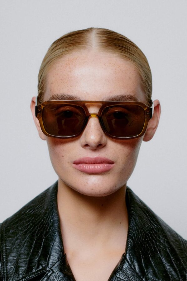 Rudani Kaya Smoke Transparent Sunglasses - Image 2